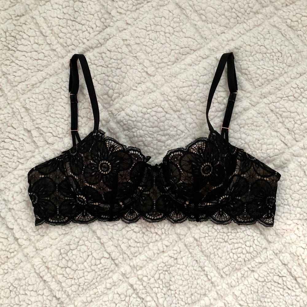 aerie | Lightly Lined Bra Black Laced